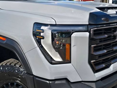 Used 2024 GMC Sierra 2500 AT4X w/ AT4X AEV Edition AWD/4WD image 36