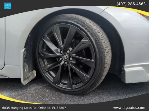 Used 2021 Toyota Corolla SE w/ SE Premium Package FWD image 30