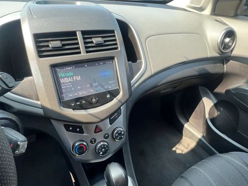 Used 2015 Chevrolet Sonic LT w/ Fun and Sun Package FWD image 20
