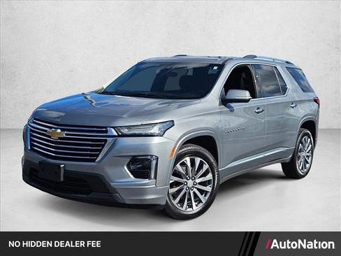 Used 2023 Chevrolet Traverse Premier w/ LPO, Floor Liner Package FWD image 1