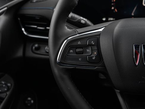 New 2026 Buick Envista Sport Touring w/ Convenience I Package FWD image 21