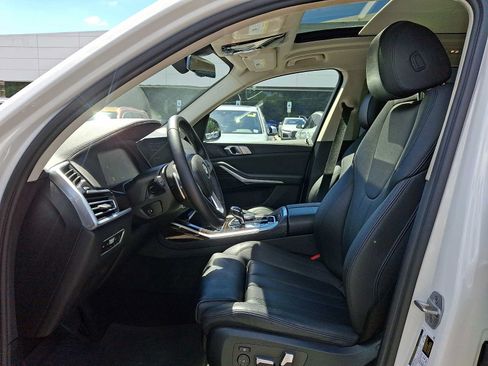 Used 2021 BMW X7 xDrive40i AWD/4WD image 13