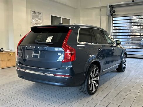 Certified 2024 Volvo XC90 T8 Ultimate w/ Protection Package image 2