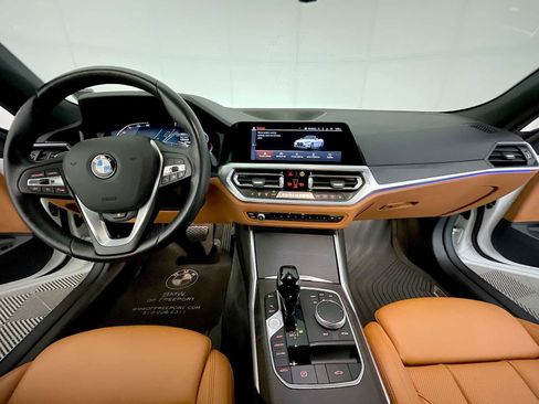 Certified 2023 BMW 430i xDrive Convertible w/ Premium Package image 12