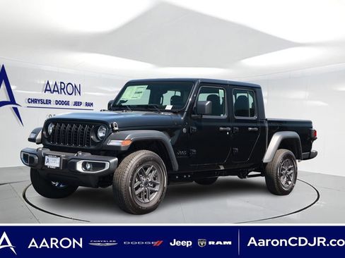 New 2026 Jeep Gladiator Sport AWD/4WD image 1