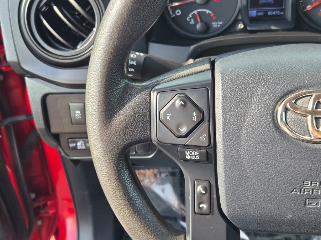Used 2020 Toyota Tacoma SR AWD/4WD image 29
