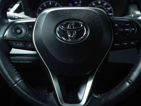 Certified 2023 Toyota Corolla SE image 17