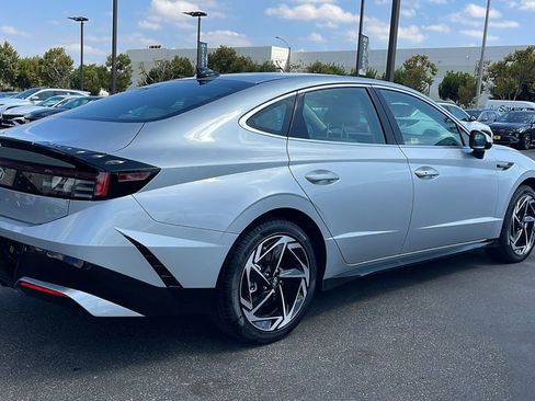 New 2026 Hyundai Sonata SEL image 7