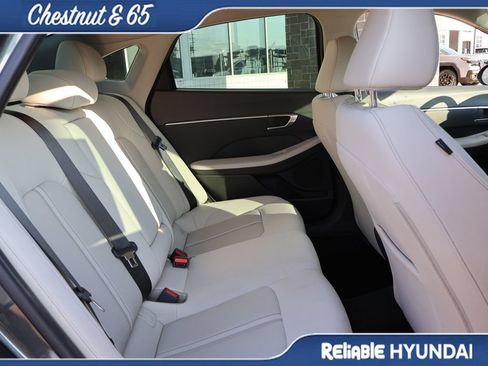 Certified 2023 Hyundai Sonata SEL FWD image 12