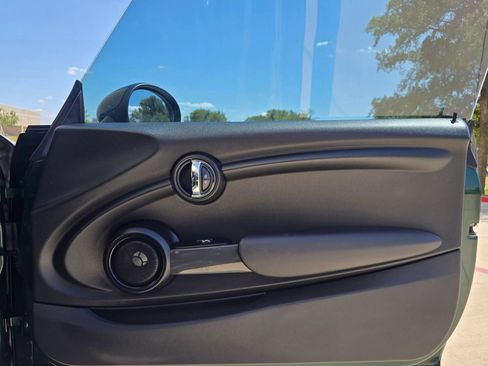 Used 2014 MINI Cooper 2-Door Hardtop FWD image 17