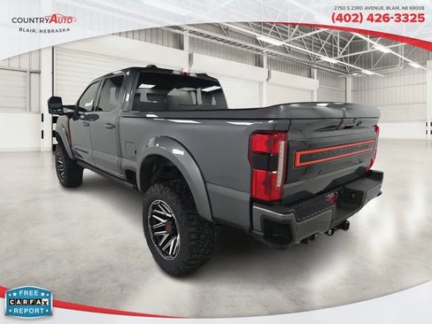 Used 2023 Ford F250 Lariat w/ Lariat Ultimate Package image 3