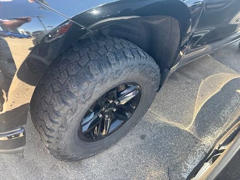 Used 2020 Chevrolet Silverado 1500 RST w/ All-Star Edition AWD/4WD image 2