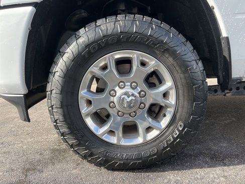 Certified 2024 RAM 2500 Laramie image 31