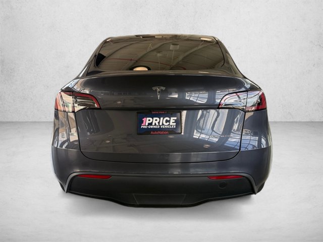 Used 2023 Tesla Model Y Long Range AWD/4WD image 6