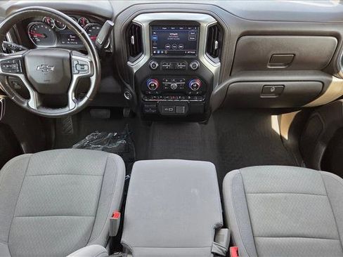 Used 2021 Chevrolet Silverado 1500 RST image 16