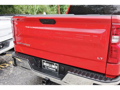 Used 2020 Chevrolet Silverado 1500 LT w/ Texas Edition RWD image 6