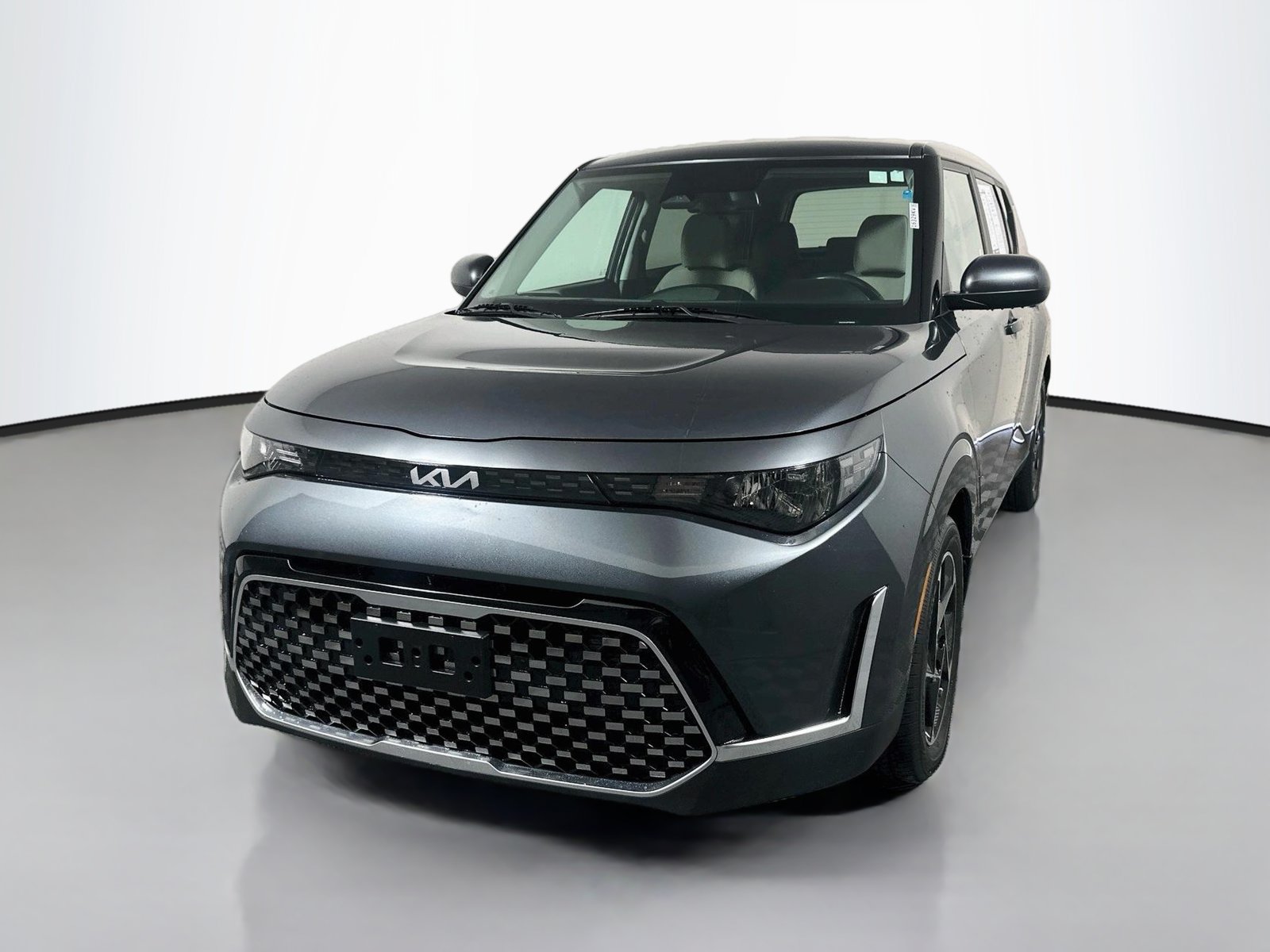 Used 2023 Kia Soul EX FWD image 3