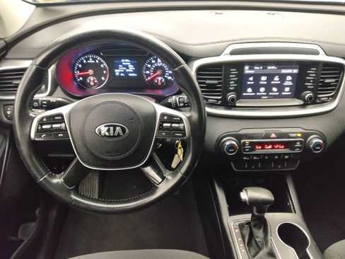 Used 2019 Kia Sorento S FWD image 22