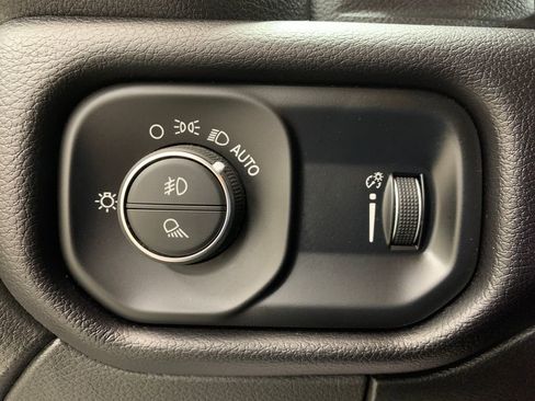 Used 2022 RAM 2500 Big Horn w/ Level C Equiment Group image 23