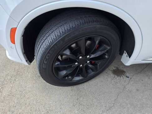 Used 2021 Dodge Durango Citadel w/ Premium Entertainment Group image 9