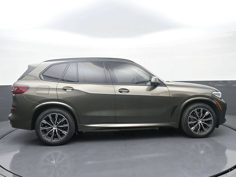 Used 2023 BMW X5 xDrive40i w/ M Sport Package AWD/4WD image 8