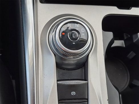 Used 2023 Ford Explorer XLT w/ Equipment Group 202A image 19