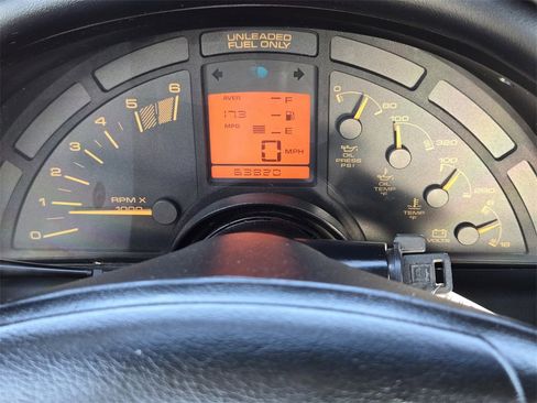 Used 1991 Chevrolet Corvette Coupe image 12