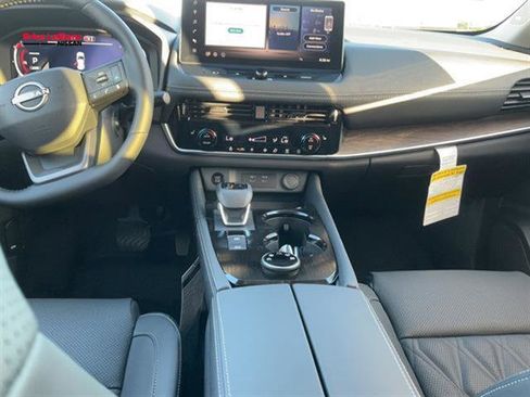 New 2026 Nissan Rogue Platinum AWD/4WD image 34
