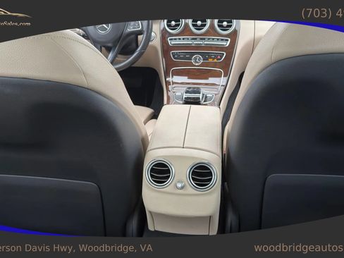 Used 2016 Mercedes-Benz C 300 C 300 4MATIC Sedan 4D image 33