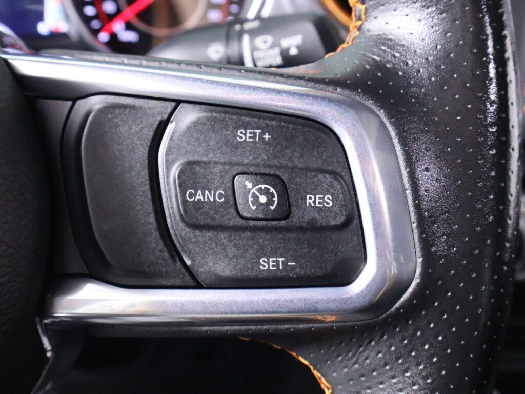 Used 2022 Jeep Gladiator Mojave w/ LED Lighting Group AWD/4WD image 13