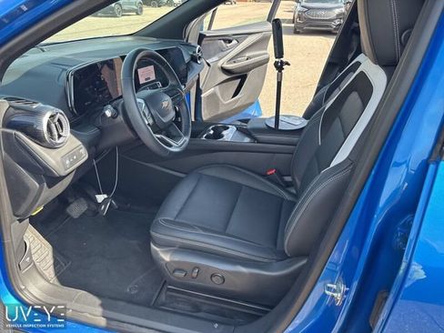Used 2024 Chevrolet Blazer EV LT AWD/4WD image 4