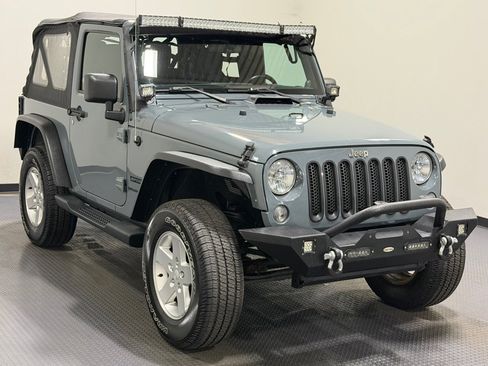 Used 2014 Jeep Wrangler Sport w/ Connectivity Group AWD/4WD image 4