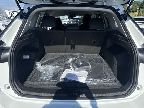 New 2025 Volkswagen Tiguan S FWD image 40