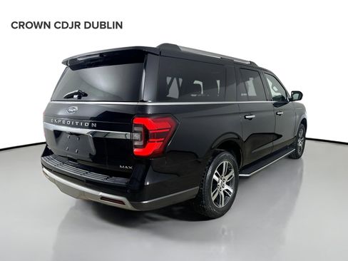 Used 2022 Ford Expedition Max Limited image 5