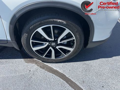 Used 2020 Nissan Rogue SL FWD image 17