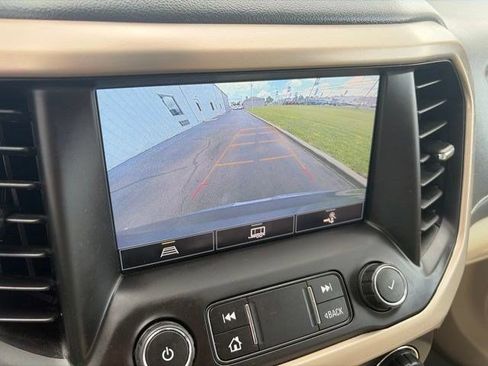 Used 2021 GMC Acadia Denali w/ Trailering Package AWD/4WD image 24