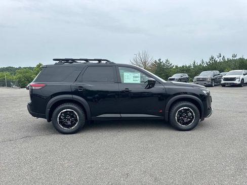 New 2026 Nissan Pathfinder Rock Creek AWD/4WD image 3