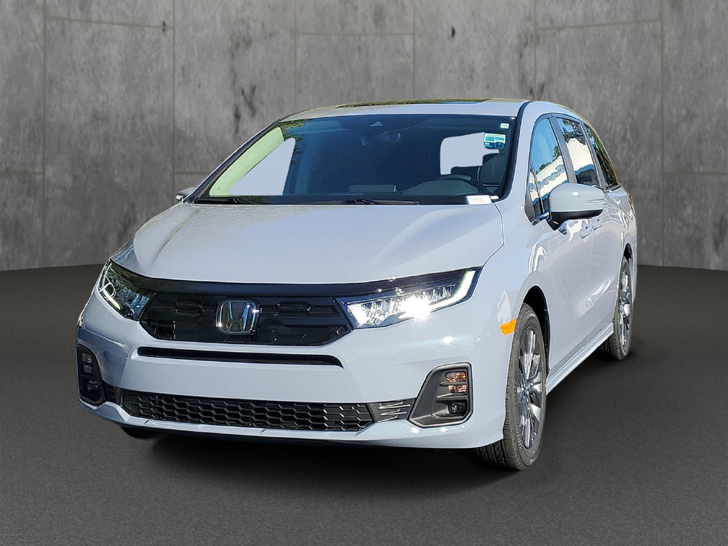 New 2027 Honda Odyssey Touring image 3