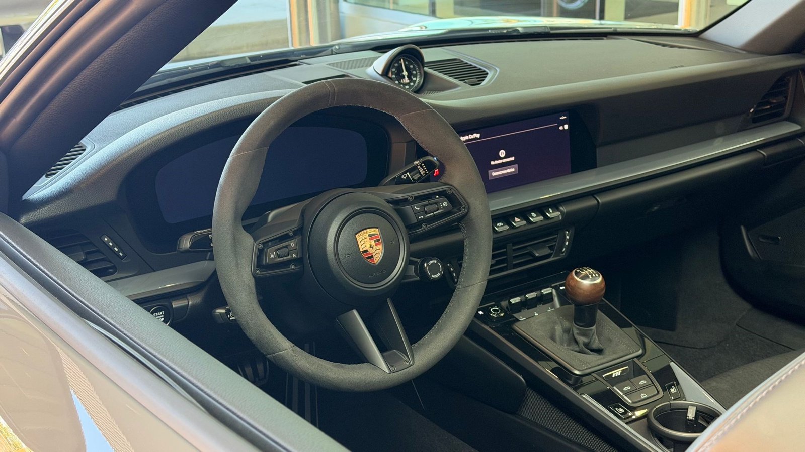 Certified 2026 Porsche 911 Carrera T RWD image 4