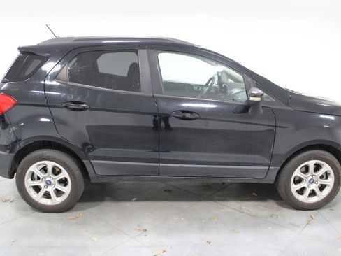 Used 2019 Ford EcoSport SE image 11
