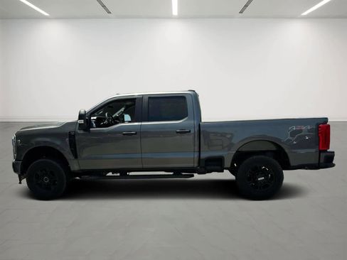 Used 2026 Ford F250 XL w/ STX Appearance Package AWD/4WD image 2
