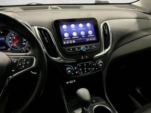 Certified 2024 Chevrolet Equinox LT image 8