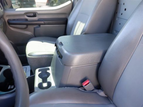 Used 2021 Nissan NV 2500 SV w/ Navigation Package image 22