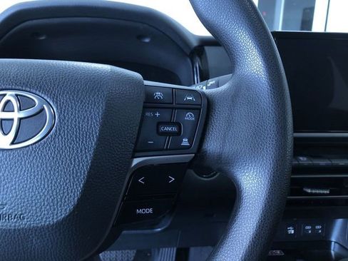 Certified 2025 Toyota Camry LE image 27