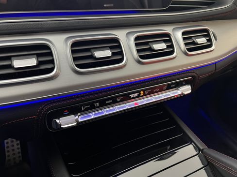 Used 2024 Mercedes-Benz GLE 53 AMG 4MATIC Coupe image 31