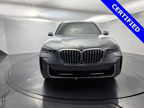 Certified 2024 BMW X5 xDrive50e w/ Premium Package image 2
