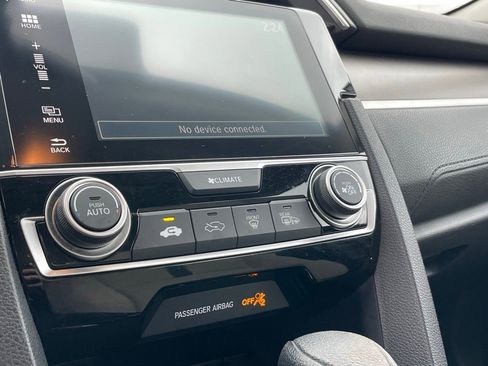 Used 2017 Honda Civic EX image 17