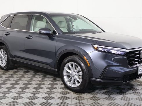 Used 2023 Honda CR-V EX-L image 3