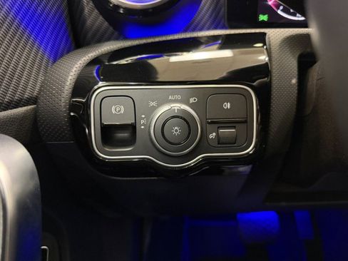 Certified 2025 Mercedes-Benz CLA 250 image 19