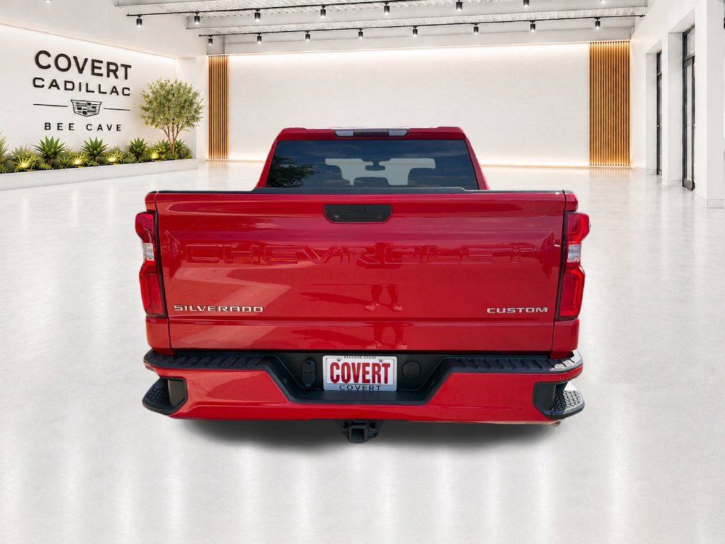Used 2019 Chevrolet Silverado 1500 Custom w/ Custom Value Package RWD image 10